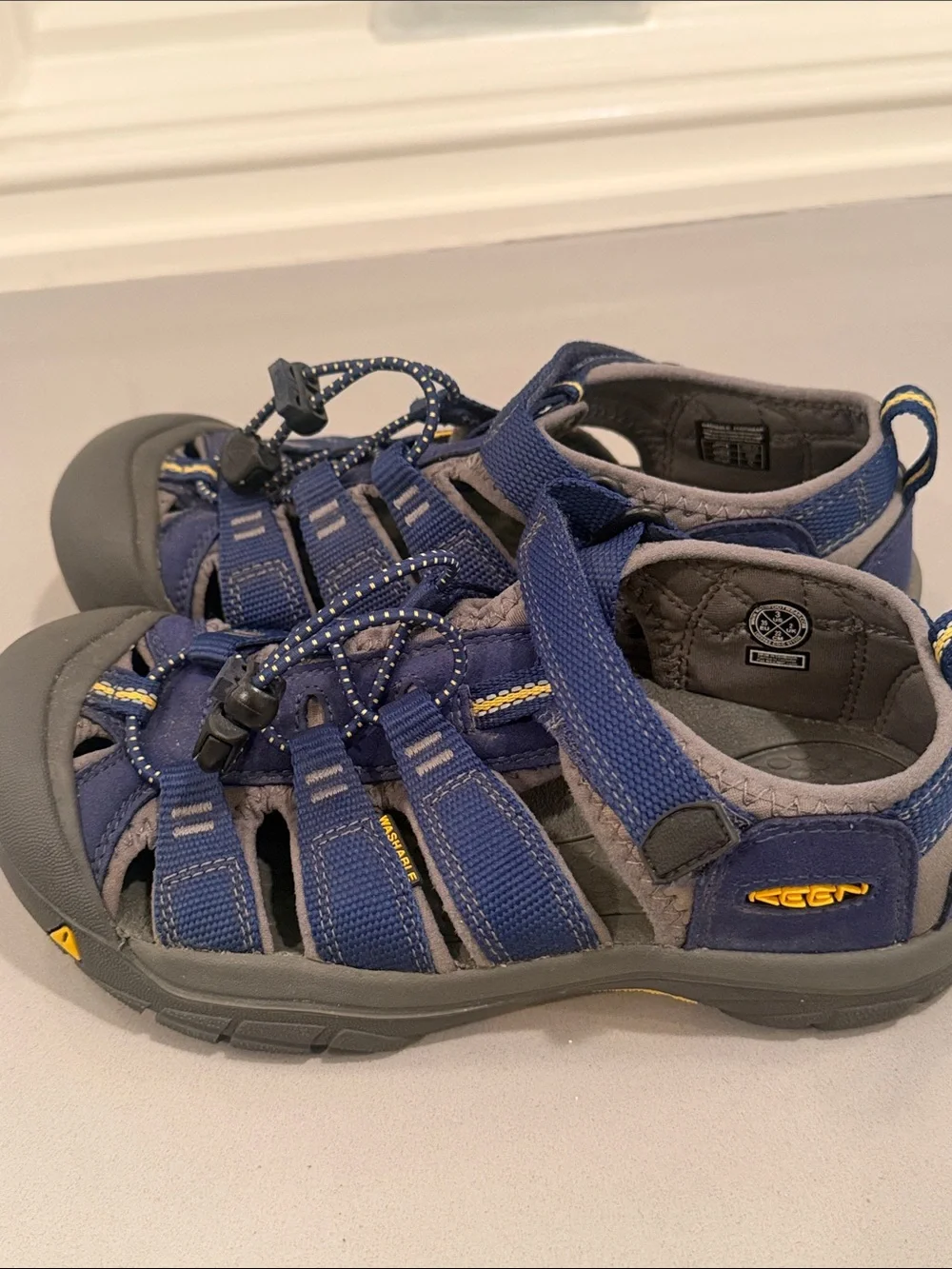 KEEN® Big Kids' Newport H2 Sandals Size 3